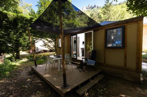 mobilodge corfou camping la blaquiere exterieur gorges du tarn