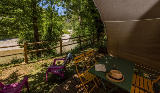 terrasse coco tube camping la blaquiere gorges du tarn lozere occitanie