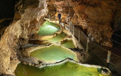 Grotte de Dargilan la grotte rose Loz�re